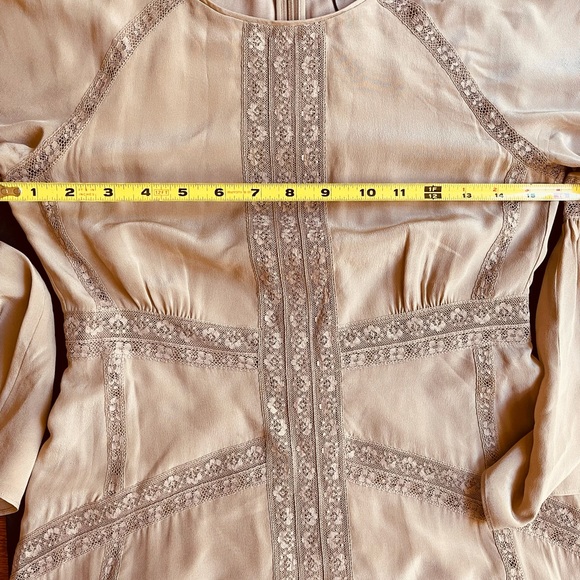 NWT $2,500 Burberry Silk Tan Long Sleeve Gown EU 36, US 02, Fits (2-4) 100 %Silk - Picture 12 of 17